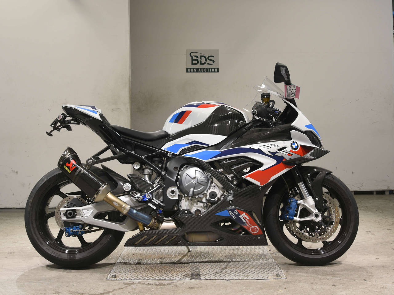 BMW M1000RR