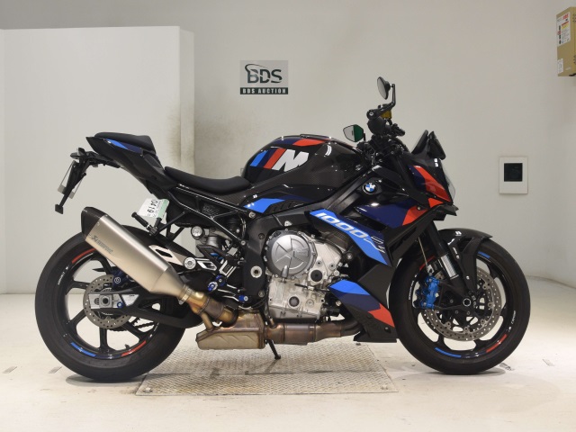 BMW M1000R