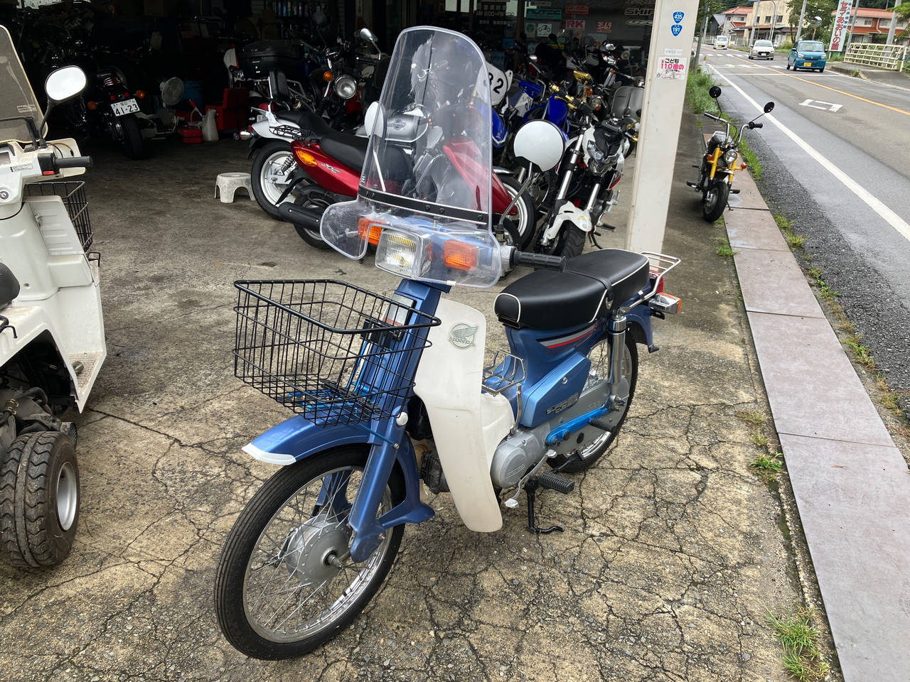 Honda SUPER CUB 70