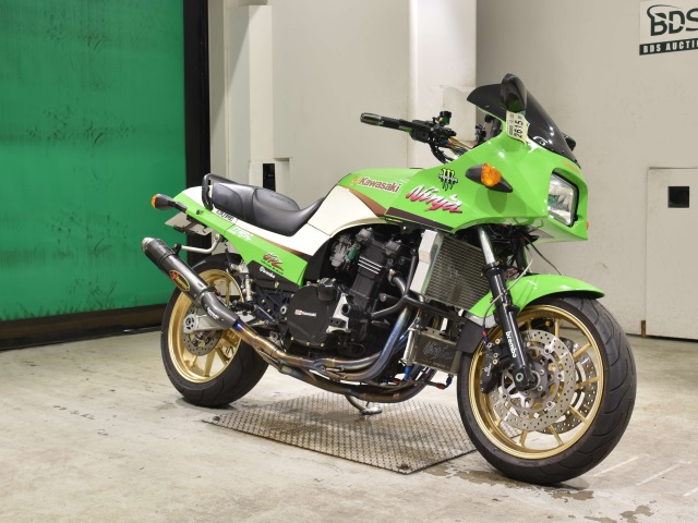 Kawasaki GPZ900R — фото 3