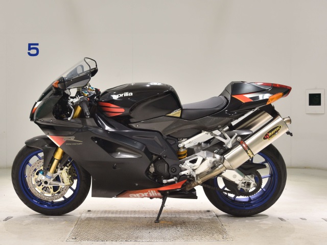 Aprilia RSV1000R — фото 2