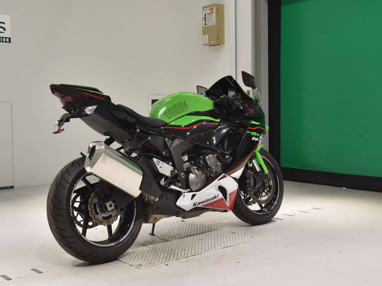2645] Kawasaki ZX-6RA - ZX636G-015709
