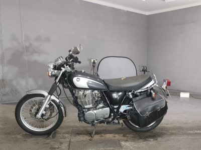 Yamaha SR400 — фото 2