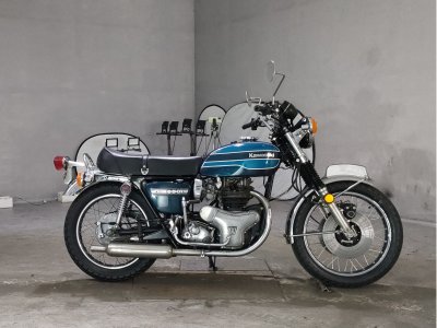Kawasaki W3