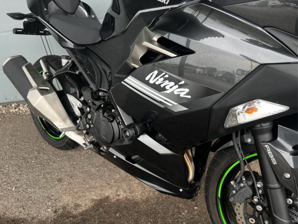 Kawasaki NINJA250 — фото 9