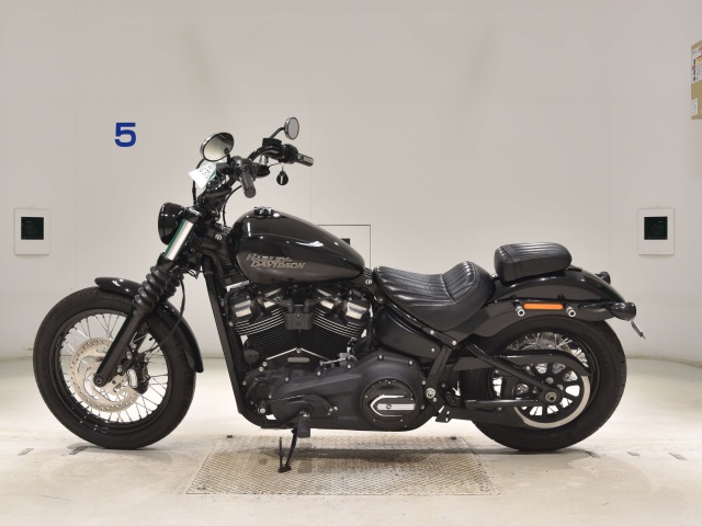 HD STREETBOB FXBB1750 — фото 2