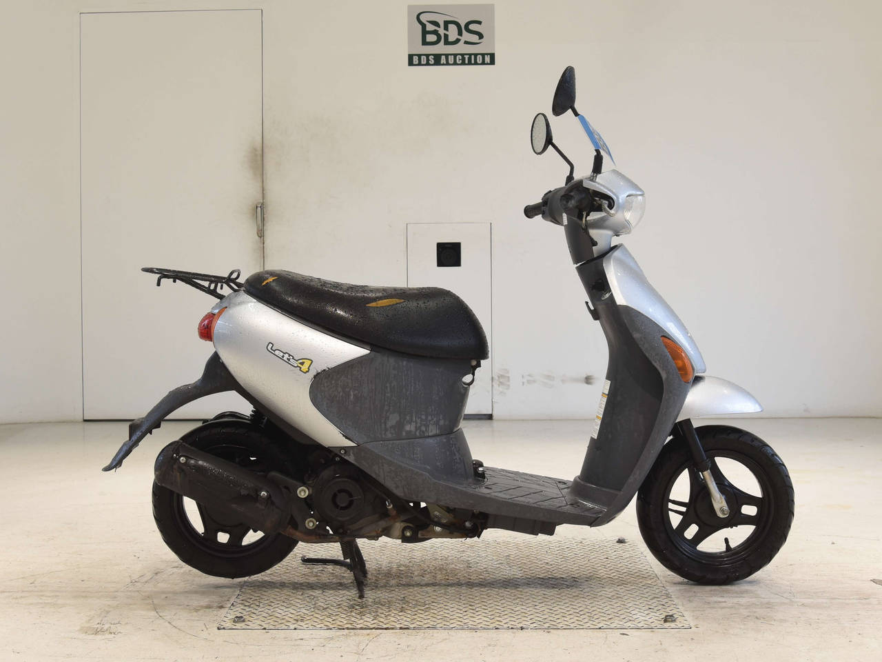 Suzuki LETS4