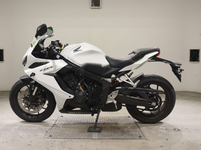 Honda CBR650R — фото 2