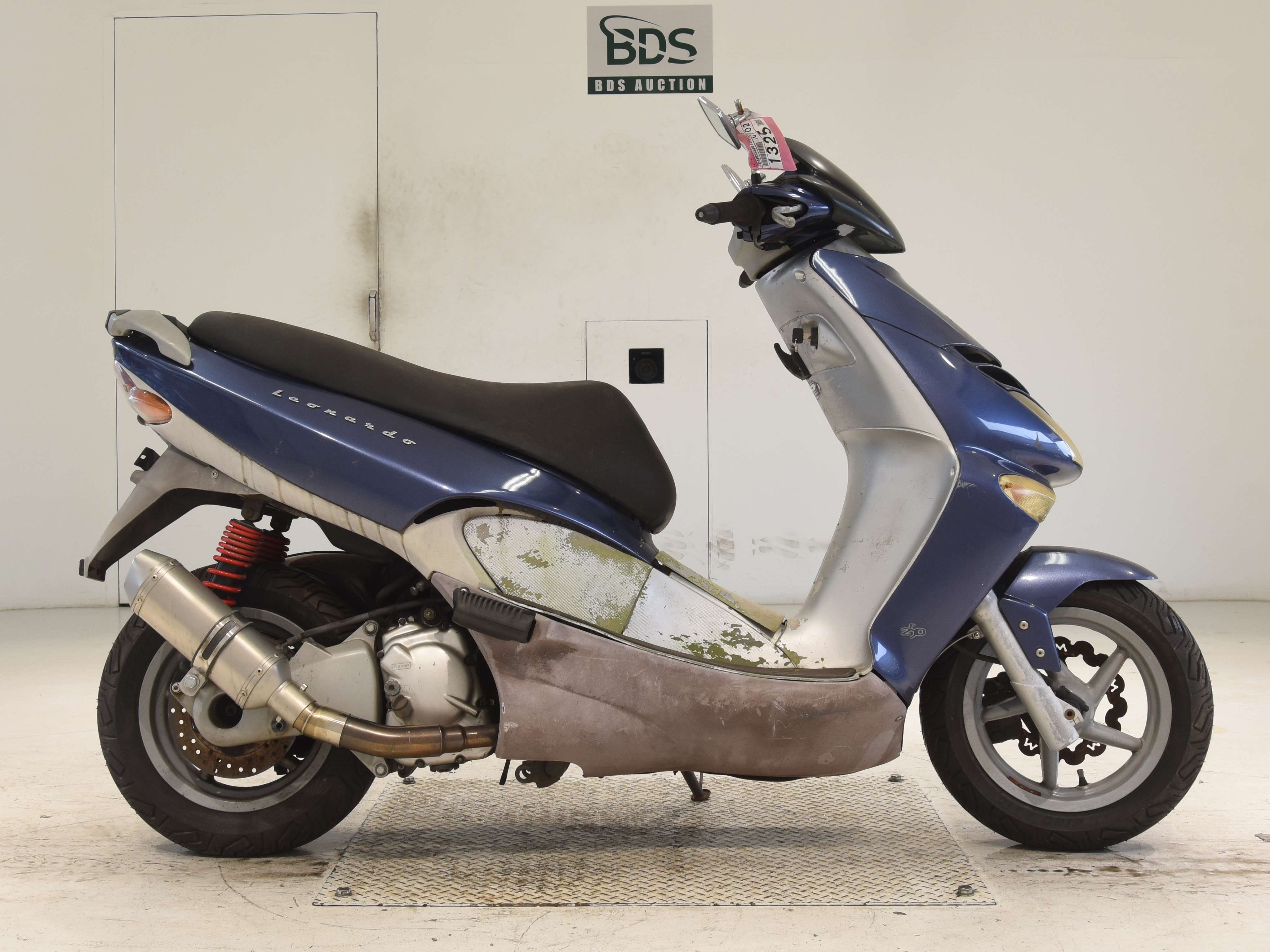 Aprilia LEONARD250