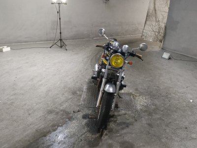 Kawasaki ZEFAIR 750RS — фото 3