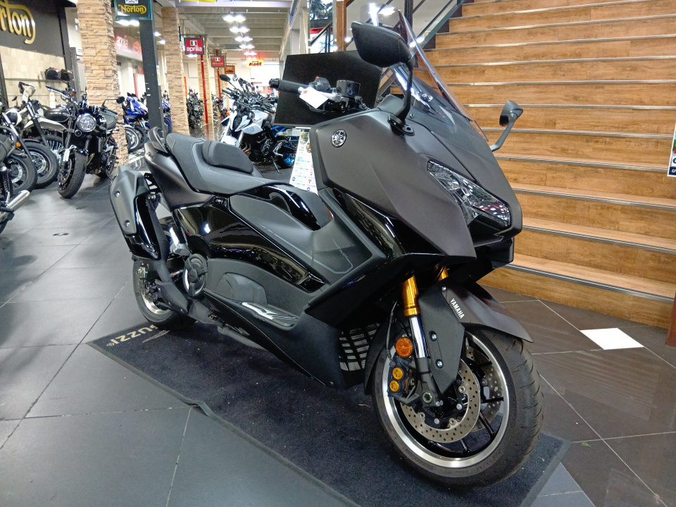 Yamaha T-MAX560TECHMAXABS — фото 2
