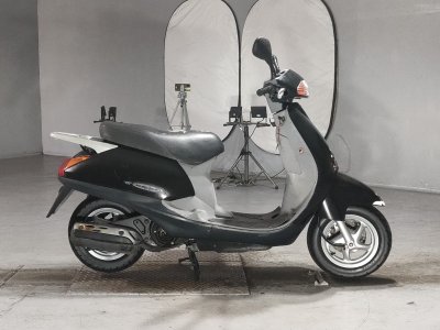 Honda LEAD100