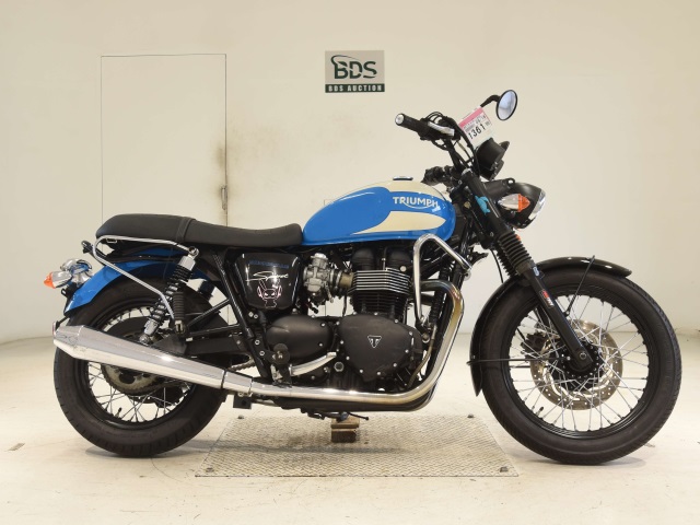 Triumph BONNEVILLE T100