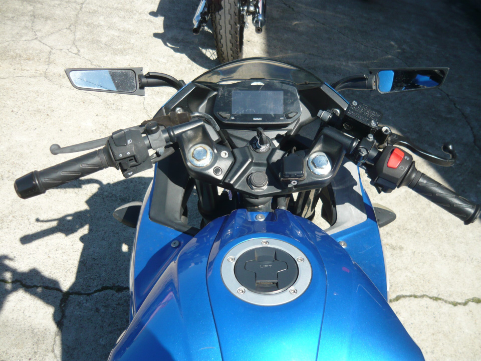 Suzuki GIXXER250SF — фото 3