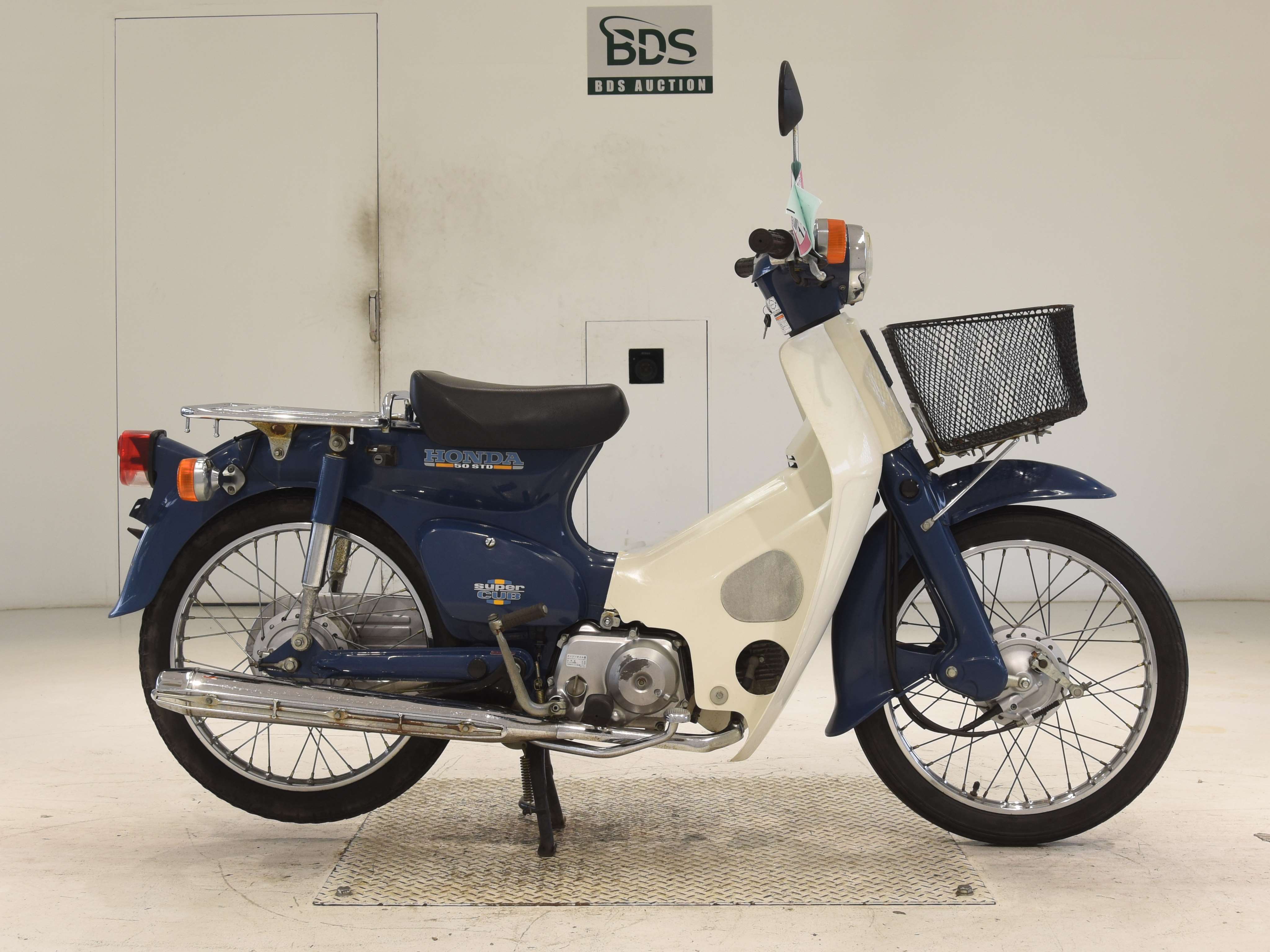 Honda C50