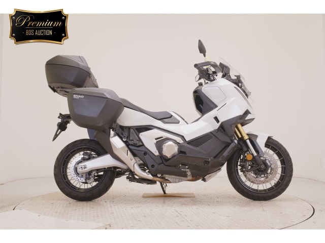 Honda X-ADV750-2