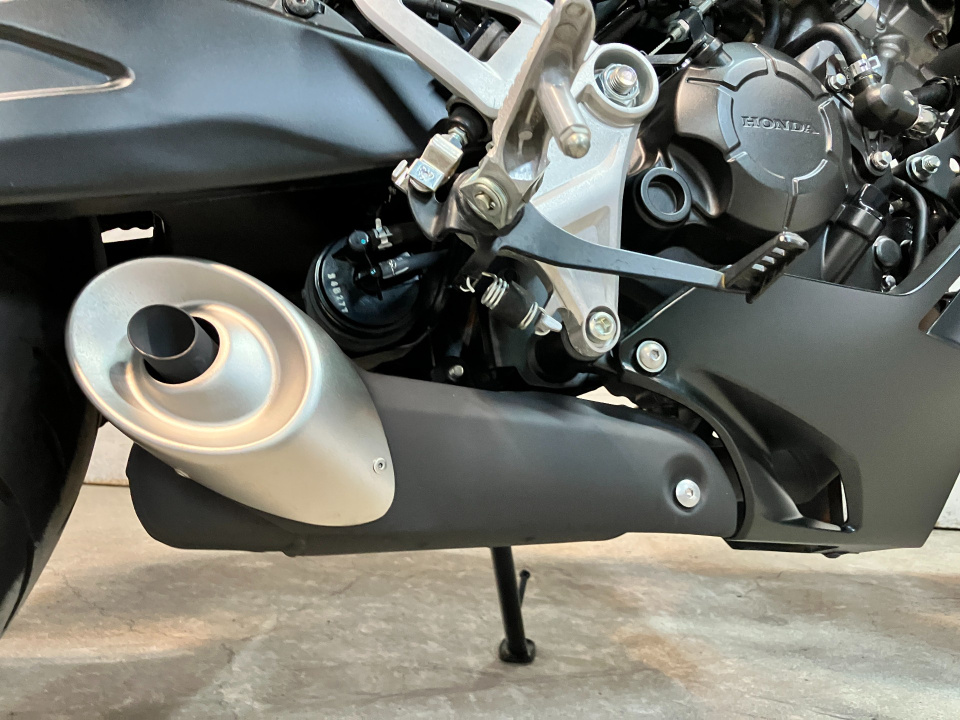 Honda CB125R — фото 12