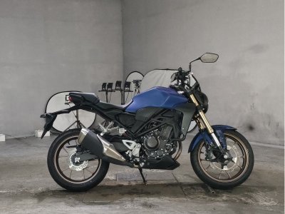 Honda CB250R