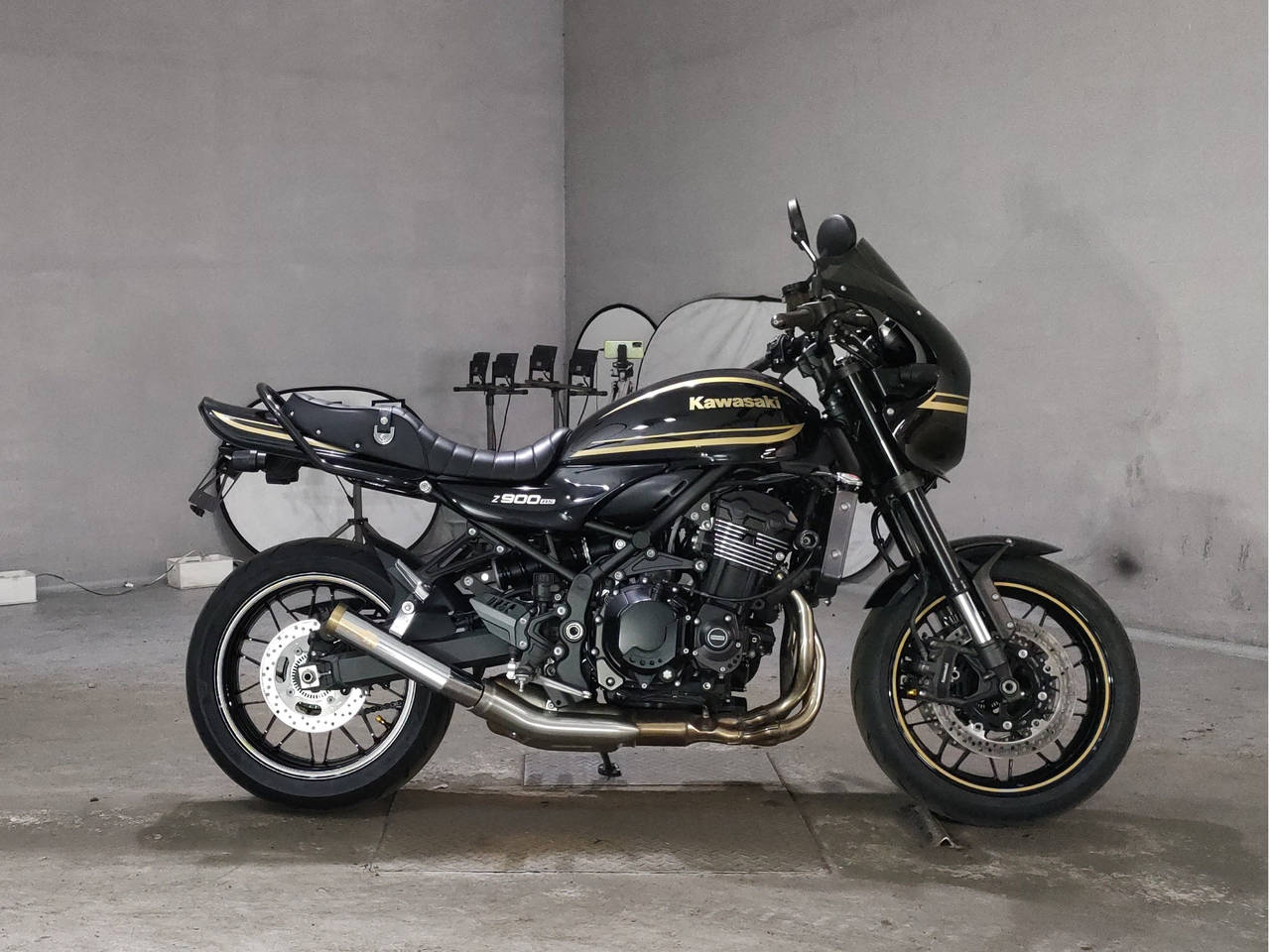 Kawasaki Z900RS CAFE