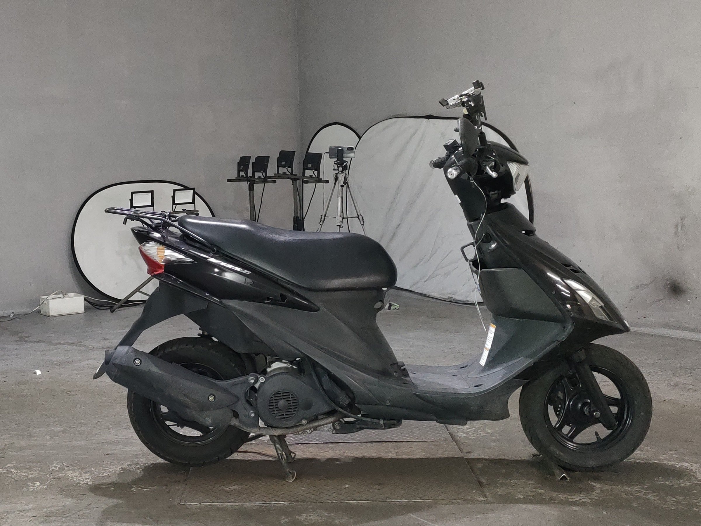 Suzuki V125S, zdjęcie 1