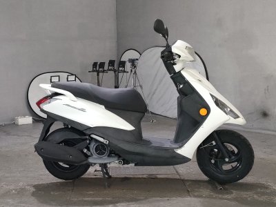 Yamaha AXIS125Z