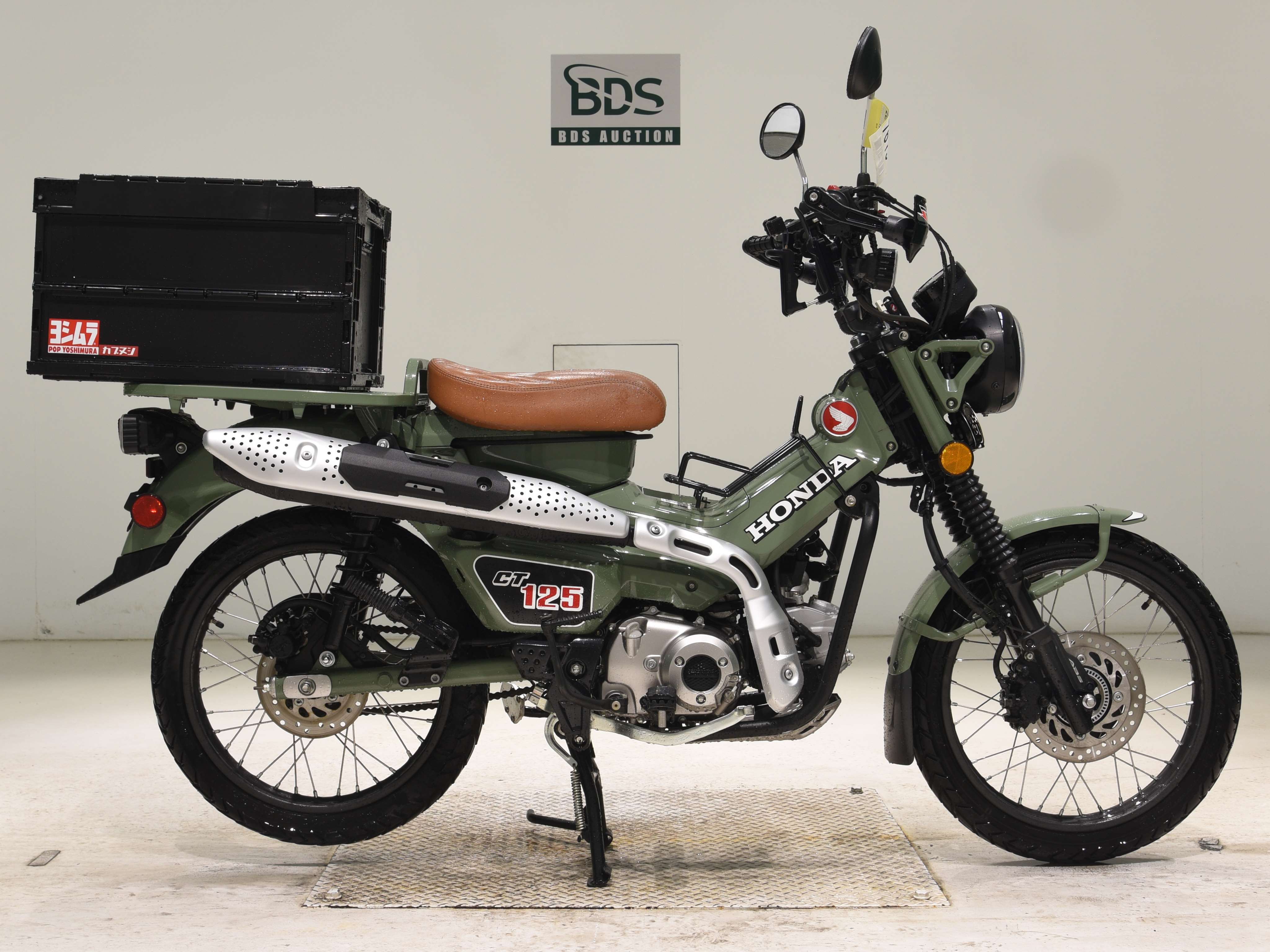 Honda CT125 HUNTERCUB, right