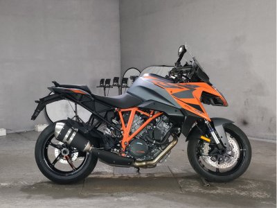 KTM 1290 SUPERDUKE GT