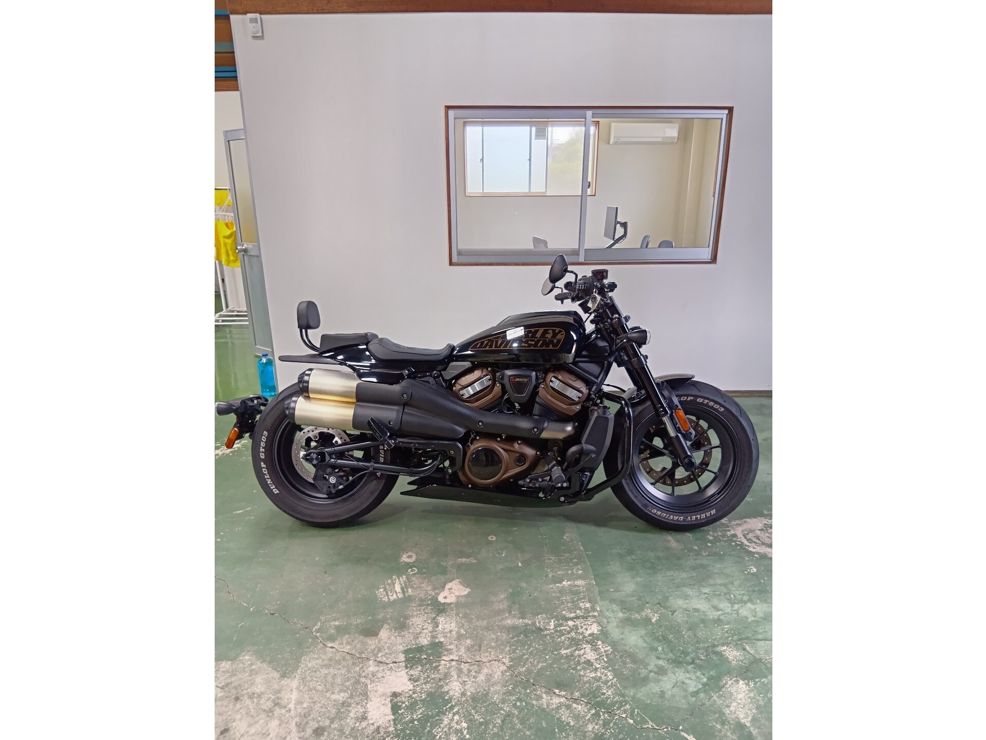 HD RH1250S, zdjęcie 1