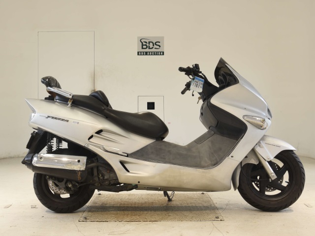 Honda FORZA
