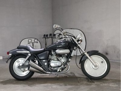 Honda MAGNA250