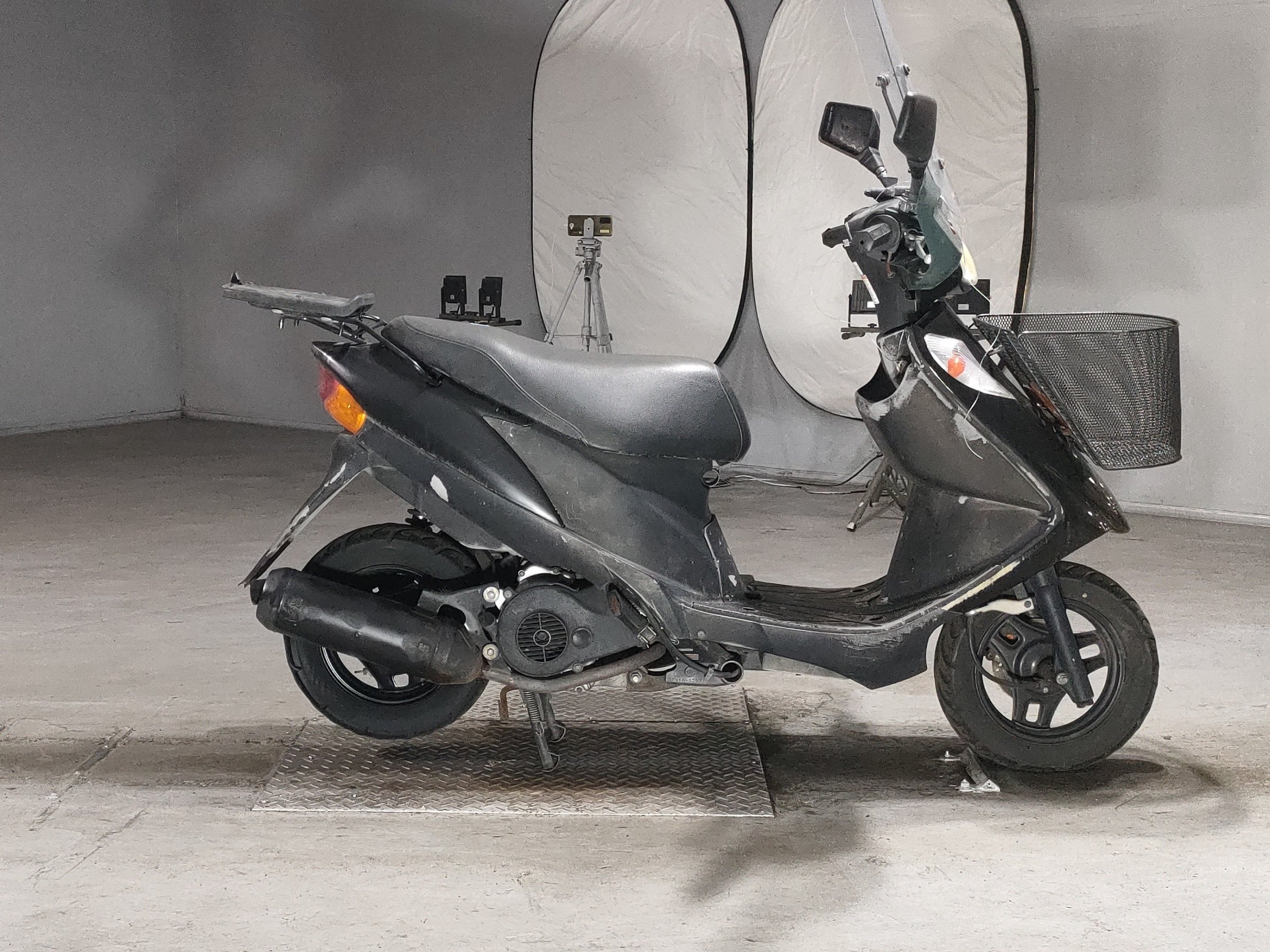 Suzuki ADDRESS V125, Foto 1