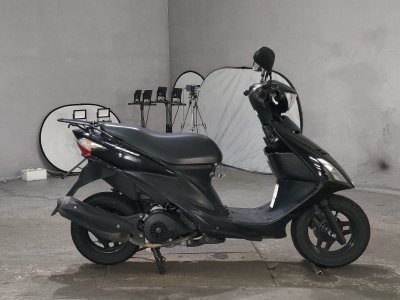 Suzuki V125S