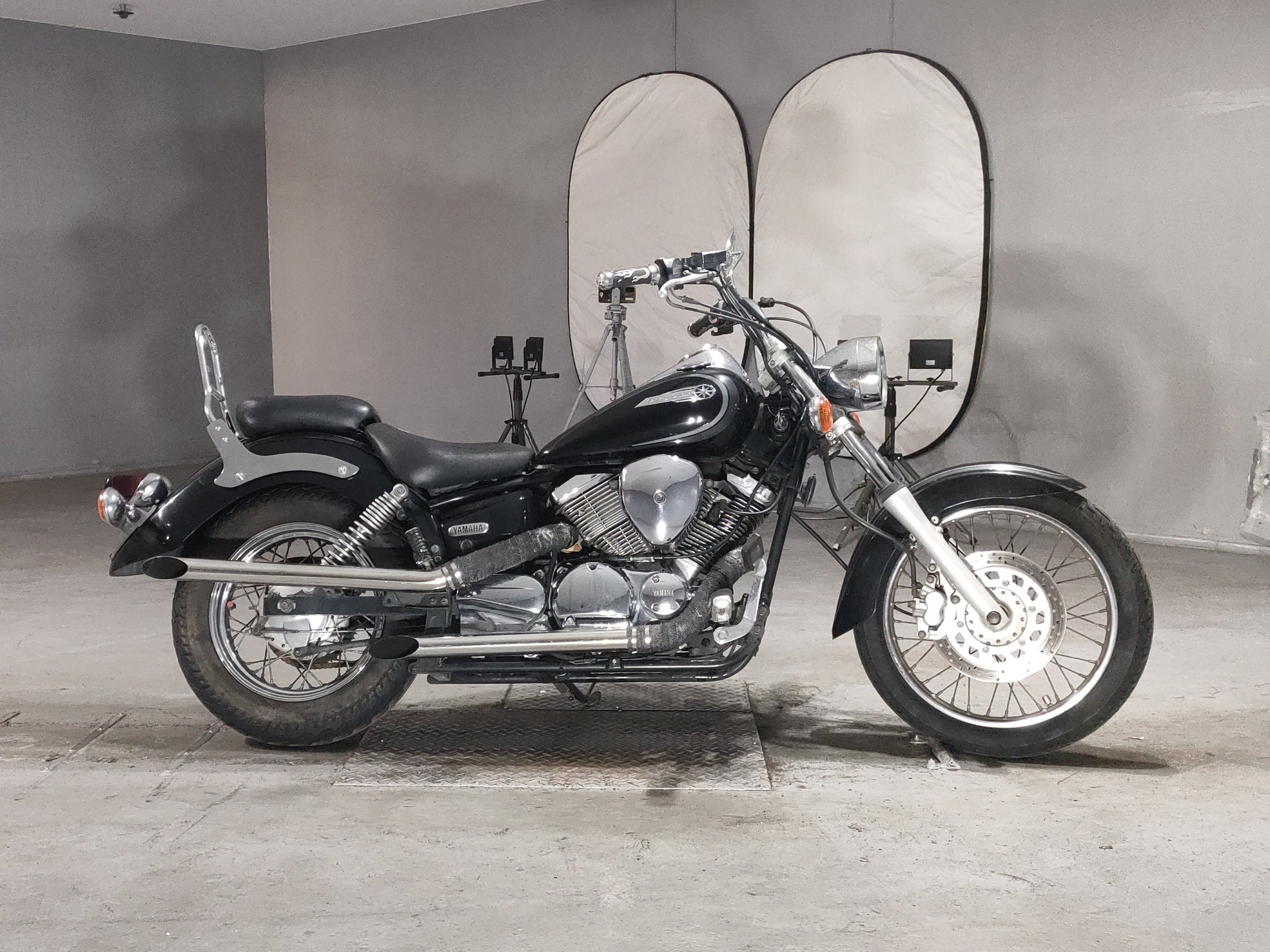 Yamaha DRAGSTAR XVS250, Foto 1