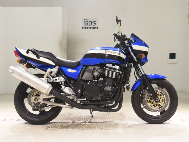 Kawasaki ZRX1100