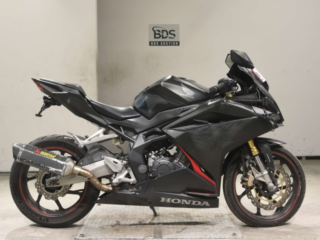 Honda CBR250RRA
