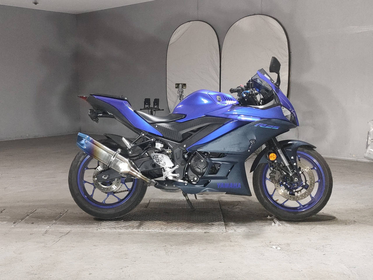 Yamaha YZF-R25, zdjęcie 1