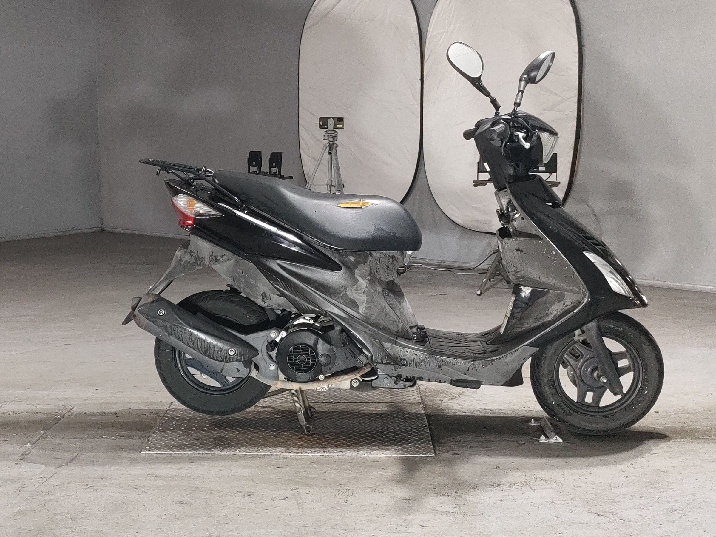 Suzuki V125S, zdjęcie 1