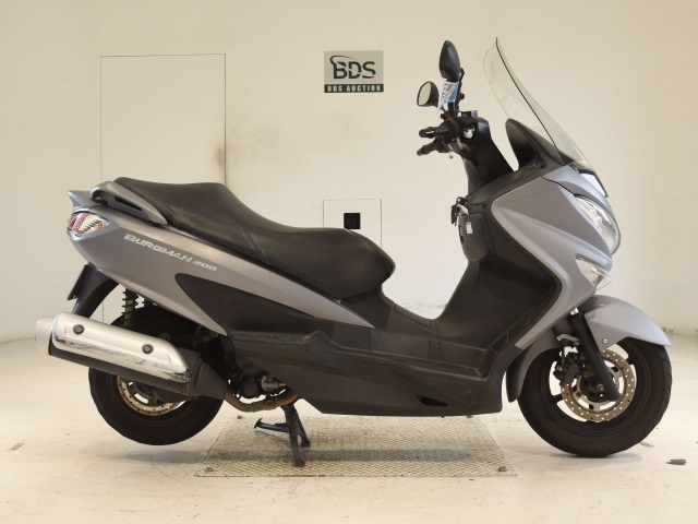 Suzuki BURGMAN200