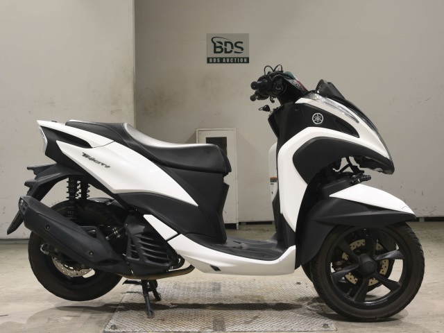 Yamaha TRICITY MW125