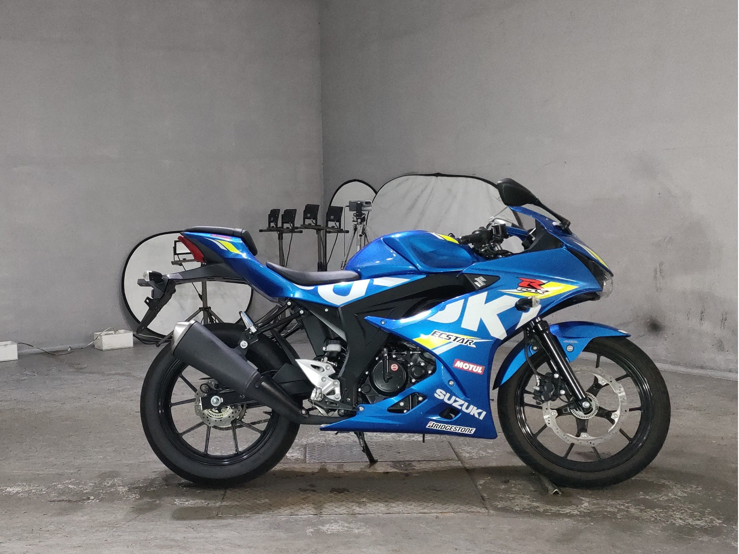 Suzuki GSX-R125, photograph 1
