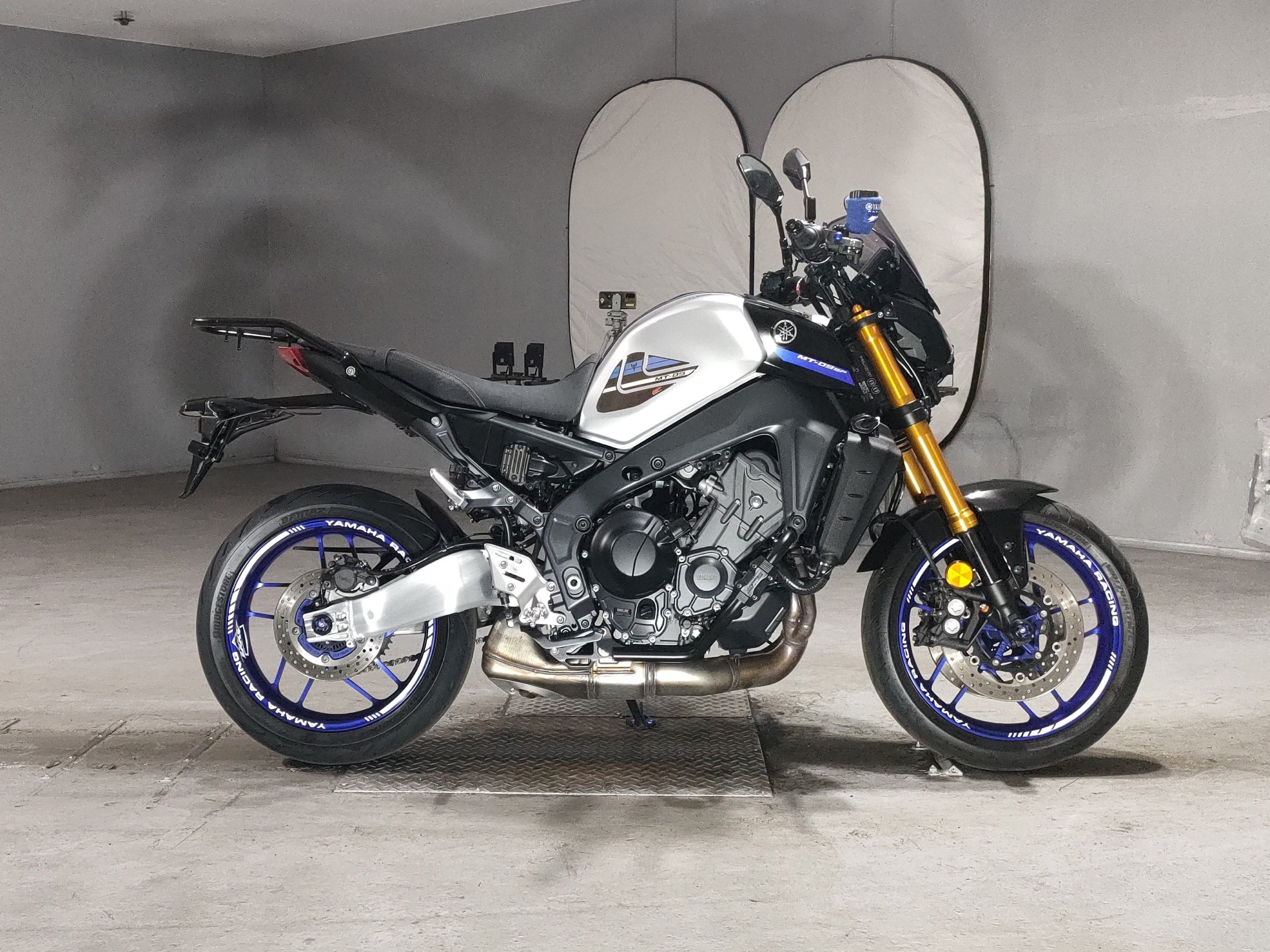 Yamaha MT-09, zdjęcie 1