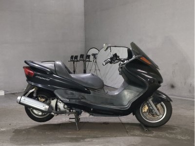 Yamaha MAJESTY250