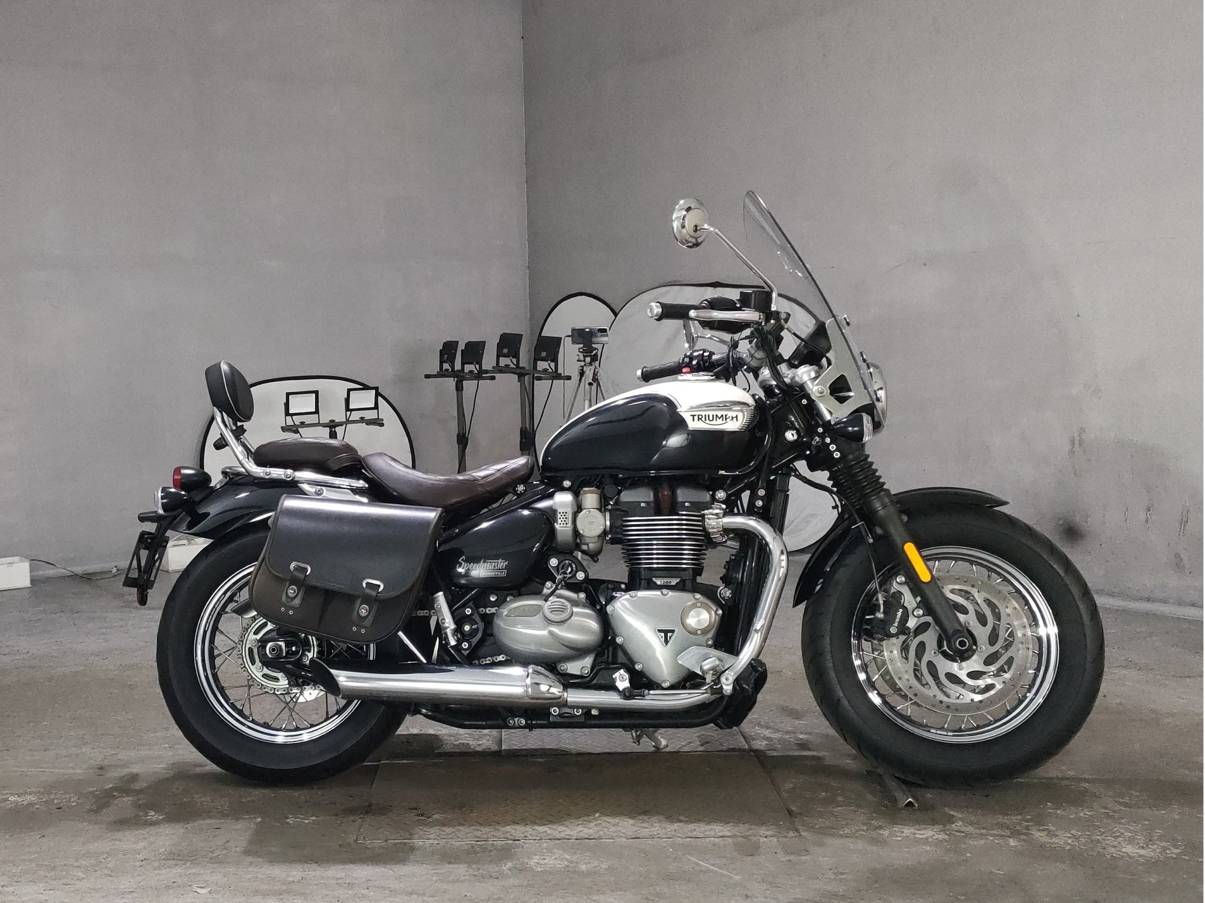 Triumph BONNEVILLE SPEEDMASTER, photograph 1