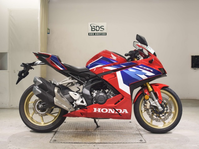 Honda CBR250RRA