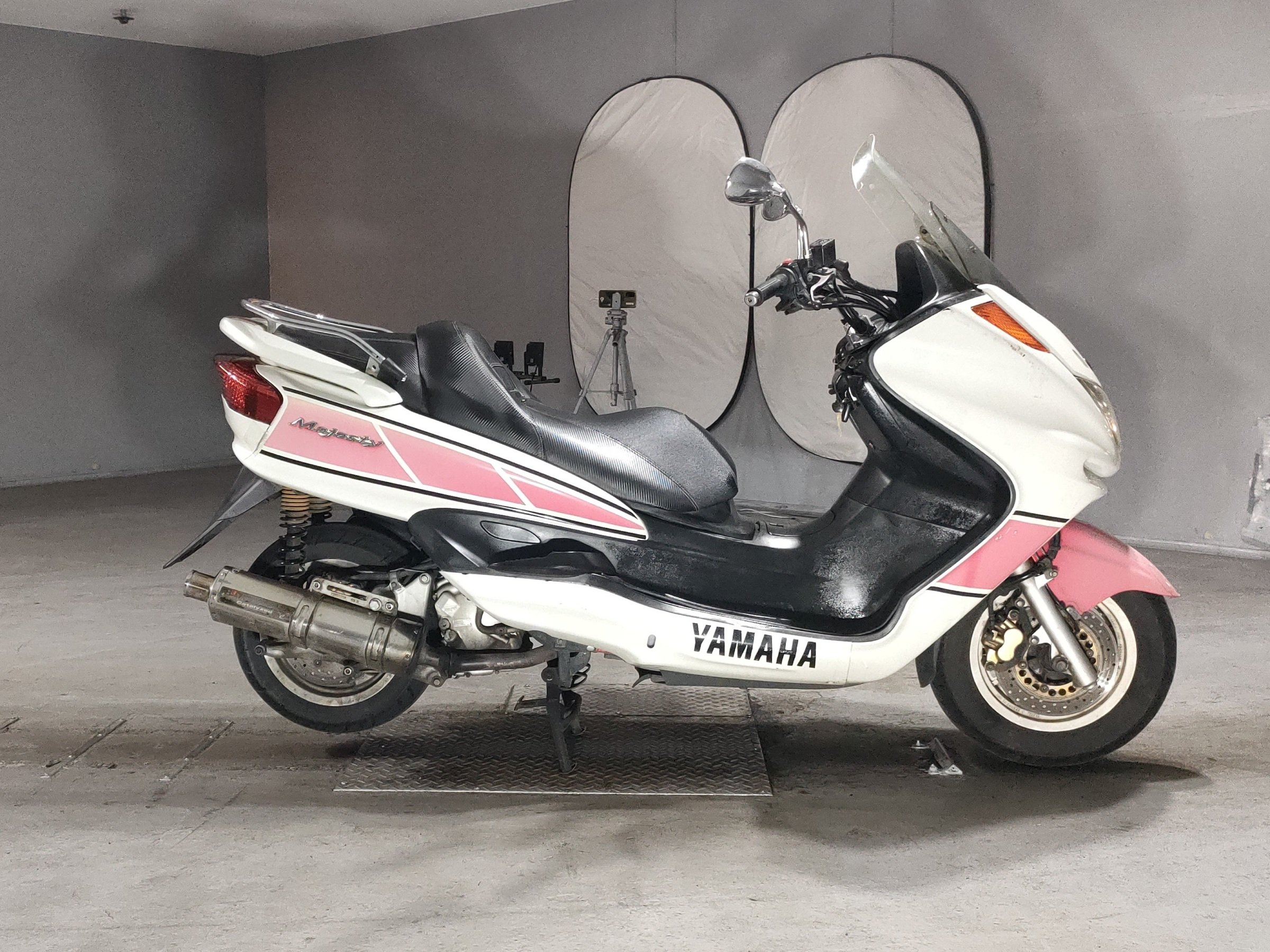 Yamaha MAJESTY250, photograph 1