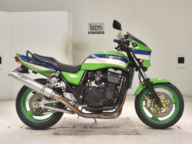Kawasaki ZRX1100
