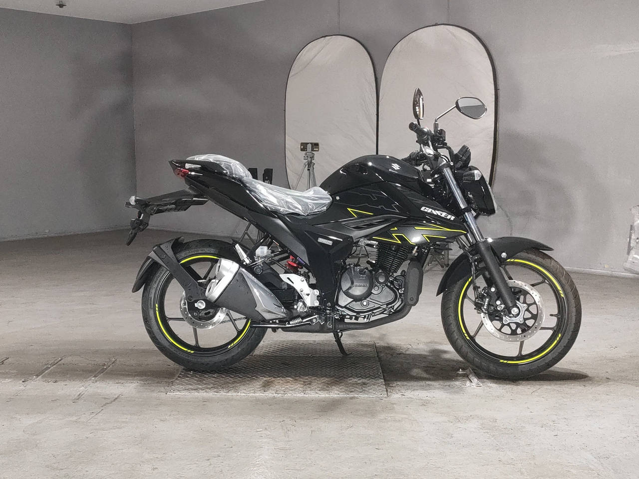 Suzuki GIXXER 150, zdjęcie 1