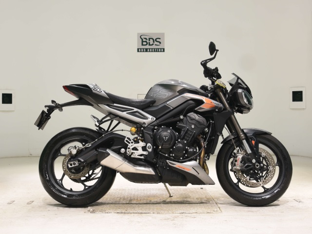 Triumph STREET TRIPLE RS