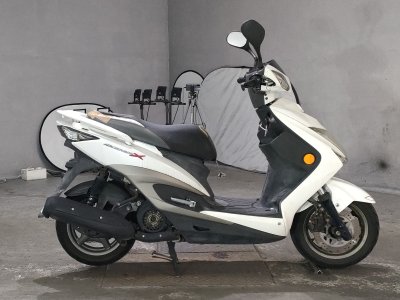 Yamaha CYGNUS125XSR
