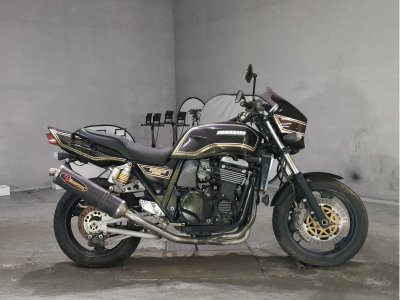 Kawasaki ZRX1100